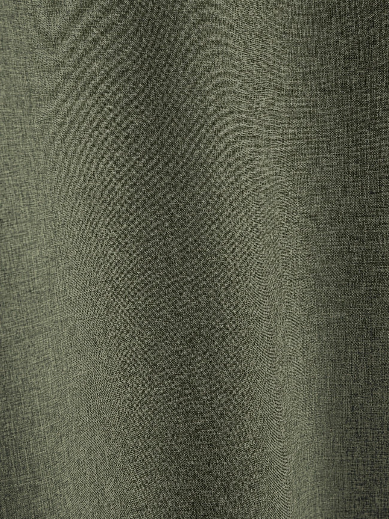Chemise élégante à manches courtes et col montant