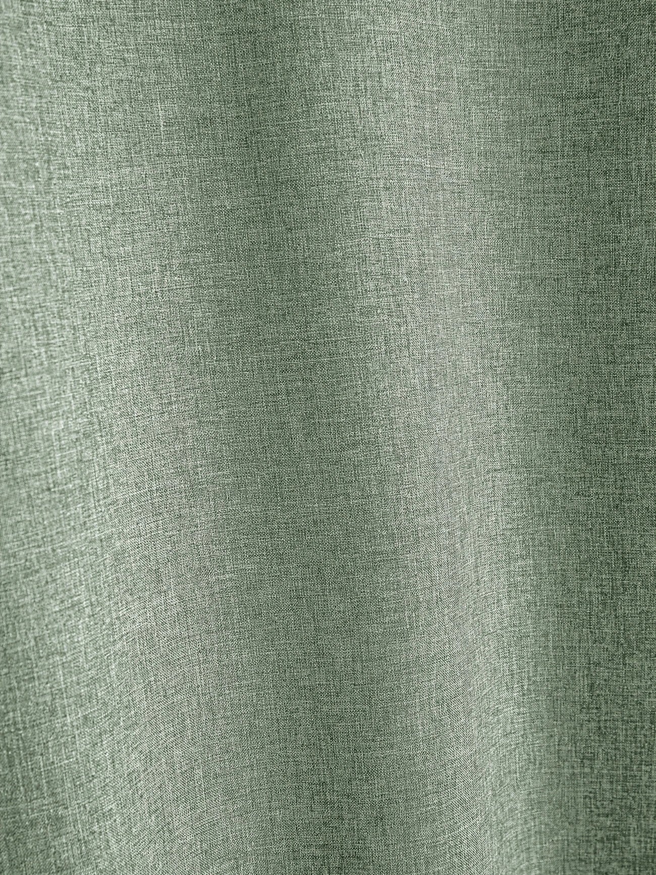 Chemise élégante à manches courtes et col montant