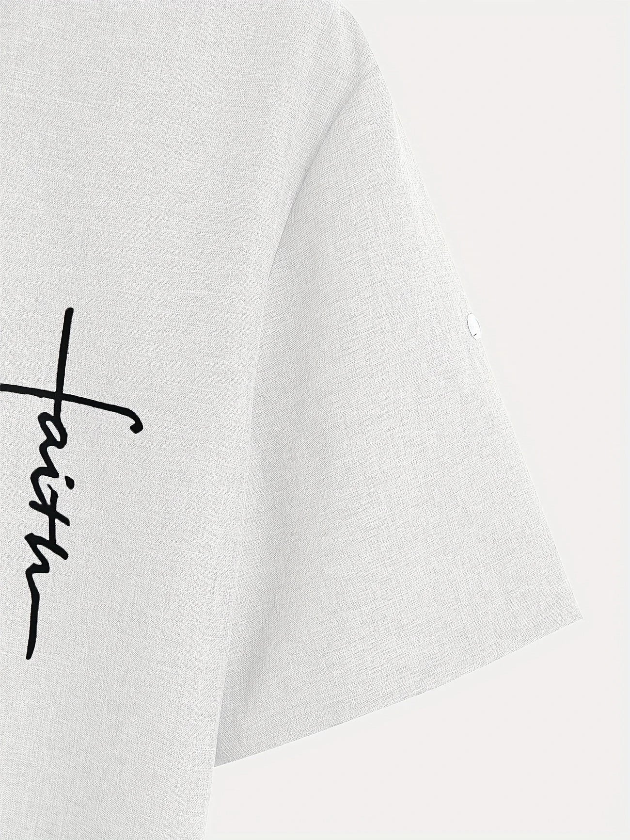 Chemise élégante à manches courtes et col montant