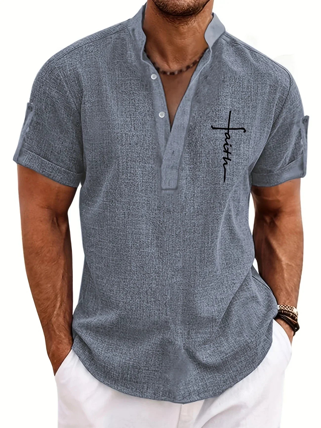Chemise élégante à manches courtes et col montant