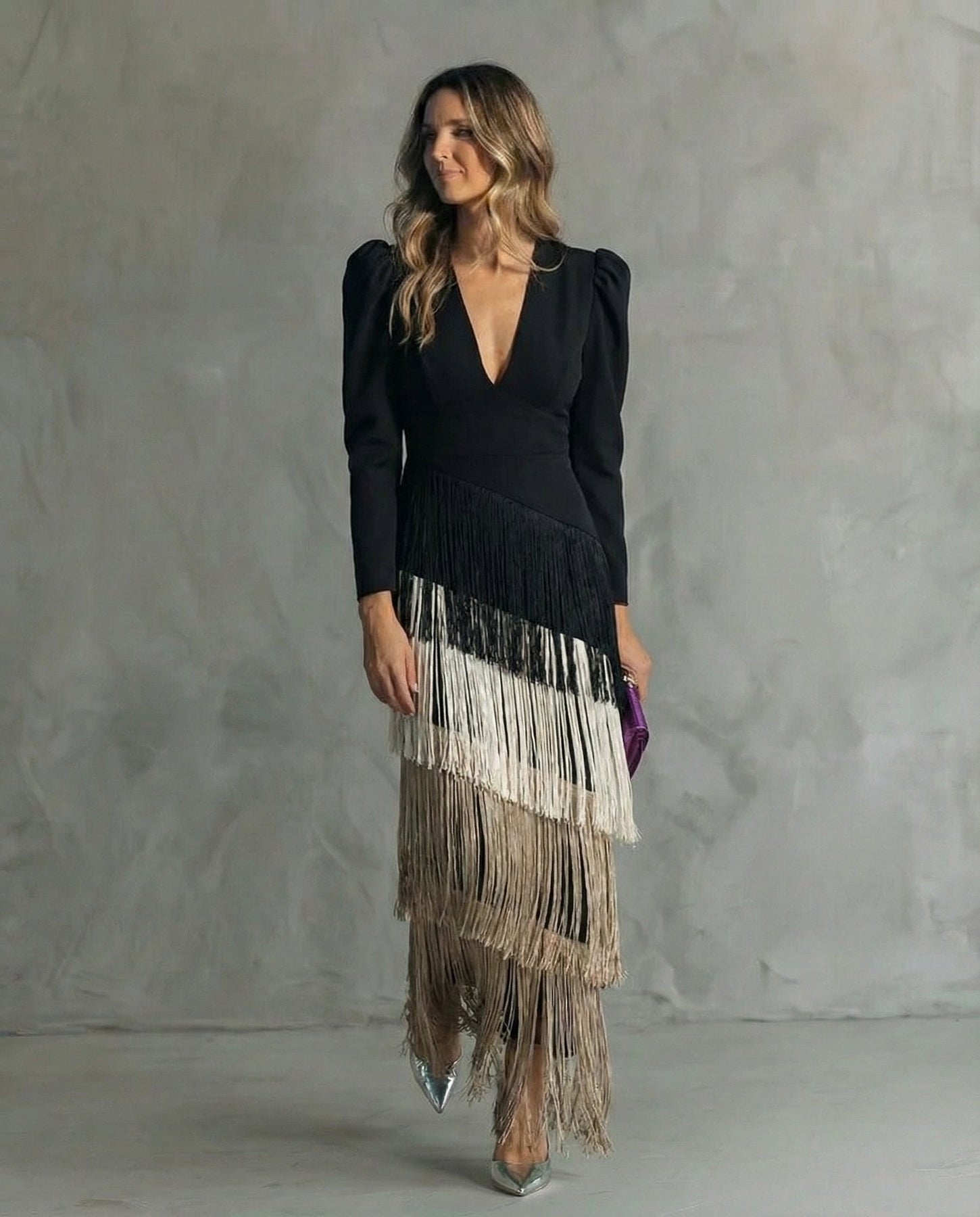 Robe élégante à manches à franges