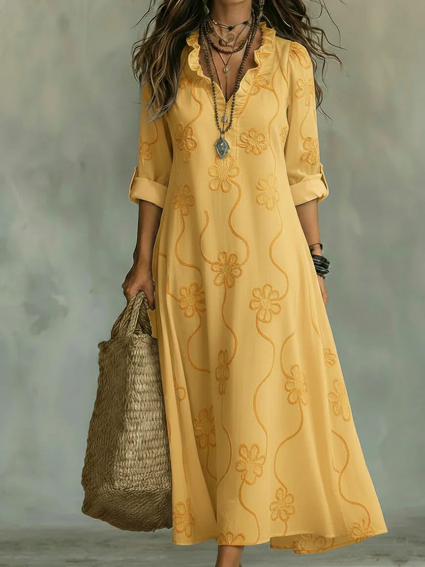 Robe maxi fleurie pour les journées d'été