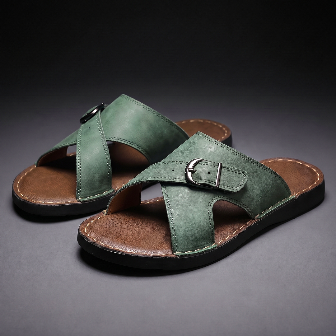 Sandales à brides croisées