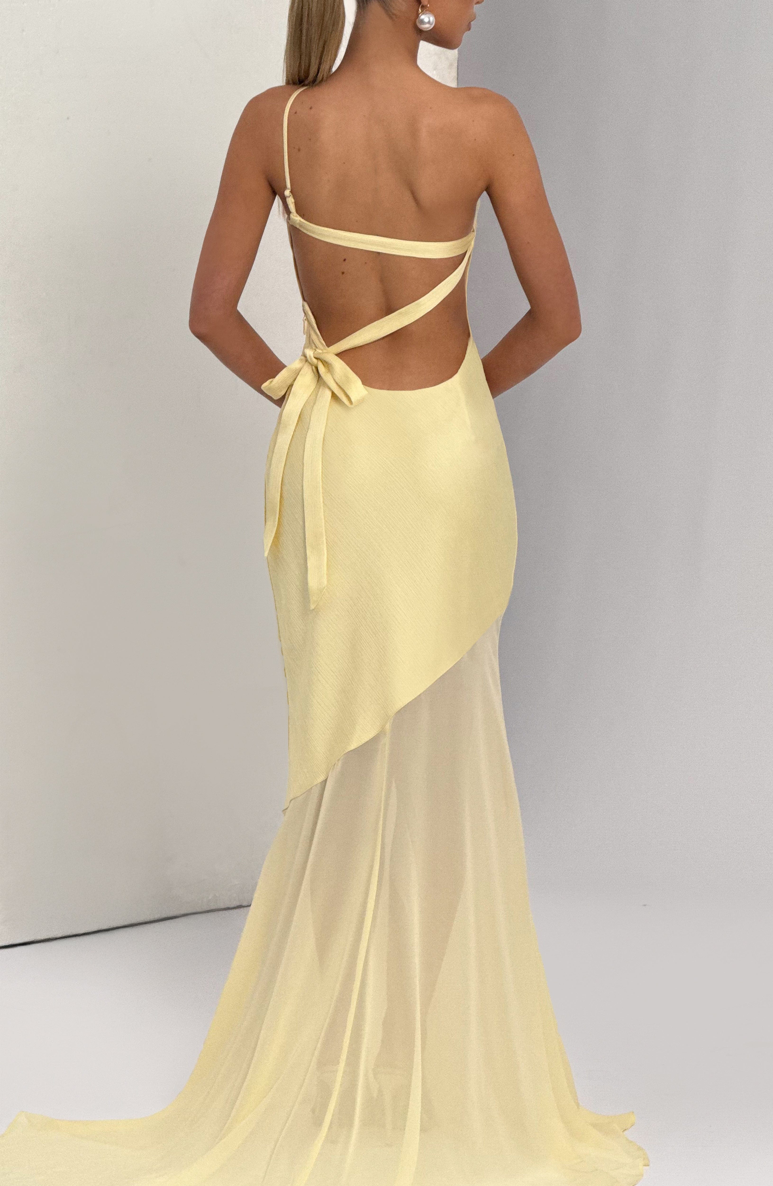 Robe Fable St. Alexander
