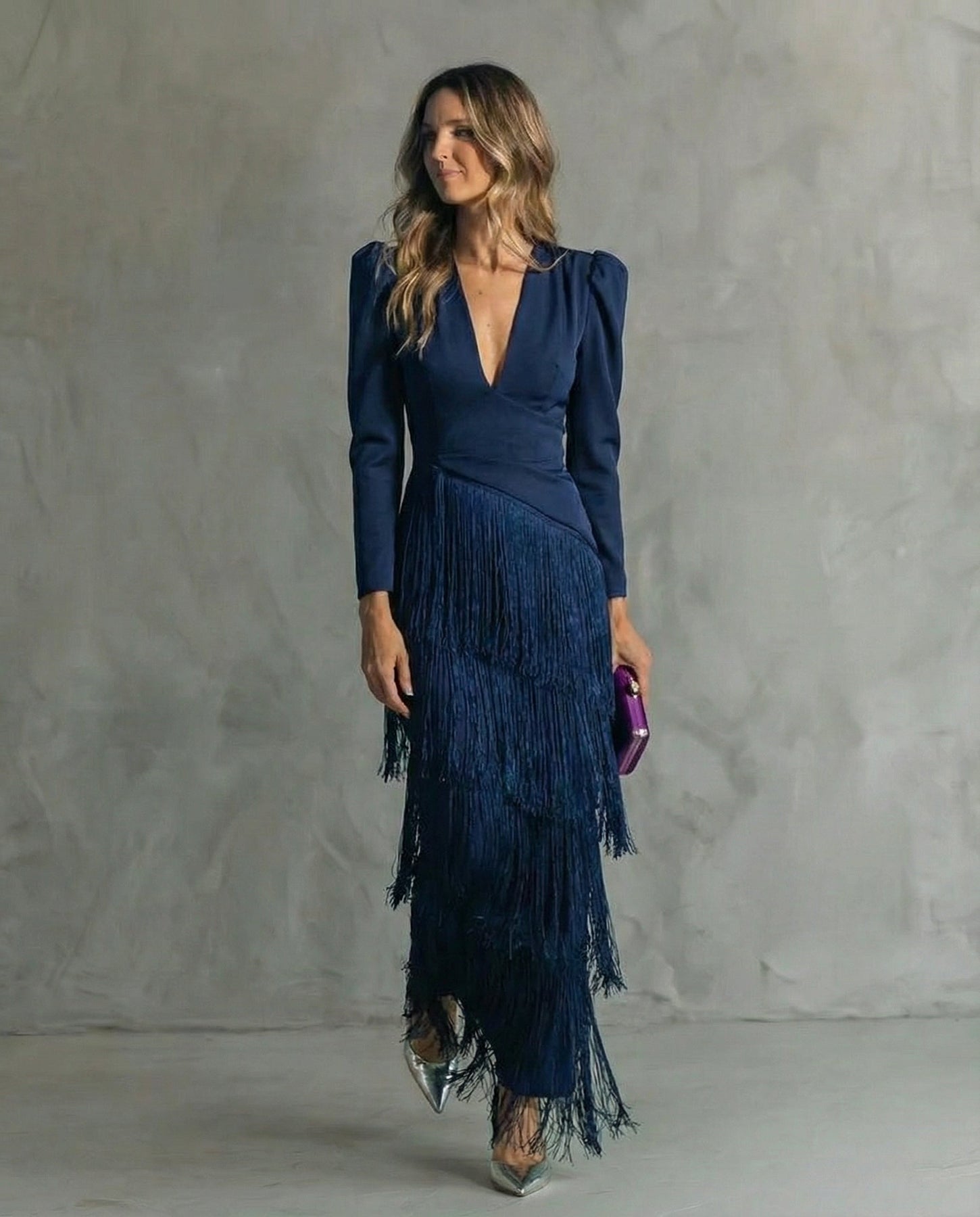 Robe élégante à manches à franges