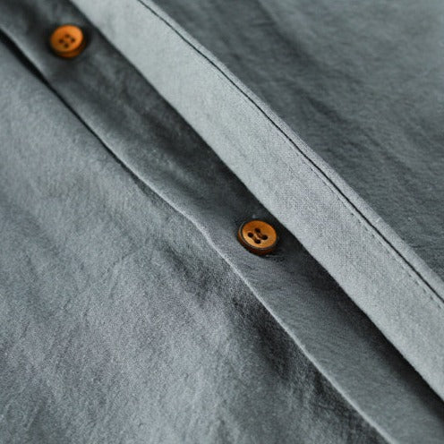 Chemise minimaliste à col mandarin