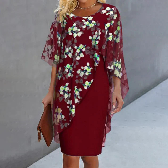 Robe fleurie avec cape élégante en mousseline